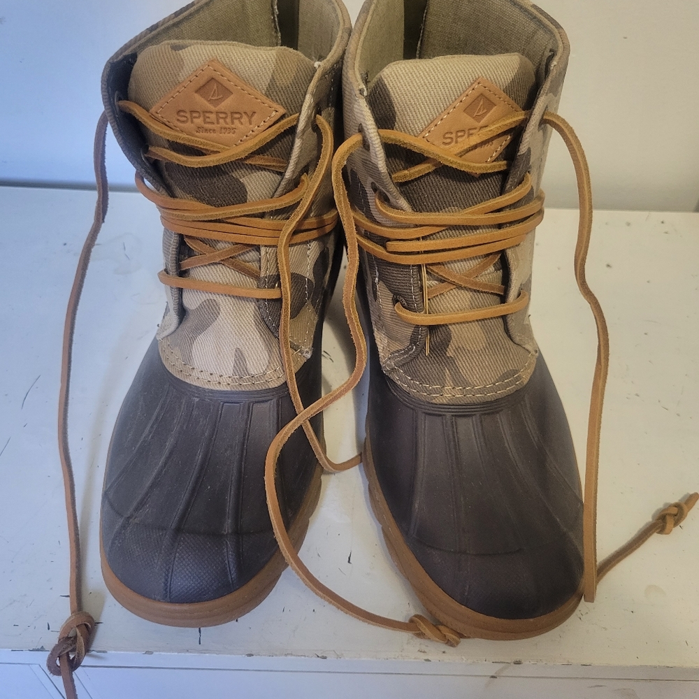 Sperry Duck Boots